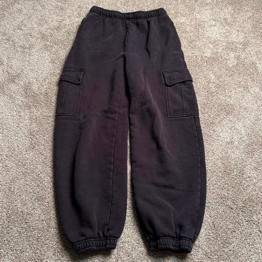 BLACK TNA SWEATFLEECE COZY FLEECE "MEGA FIT" CARGO SWEATPANTS